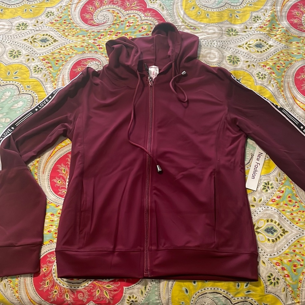Brand new with tag never worn velvet jacket.